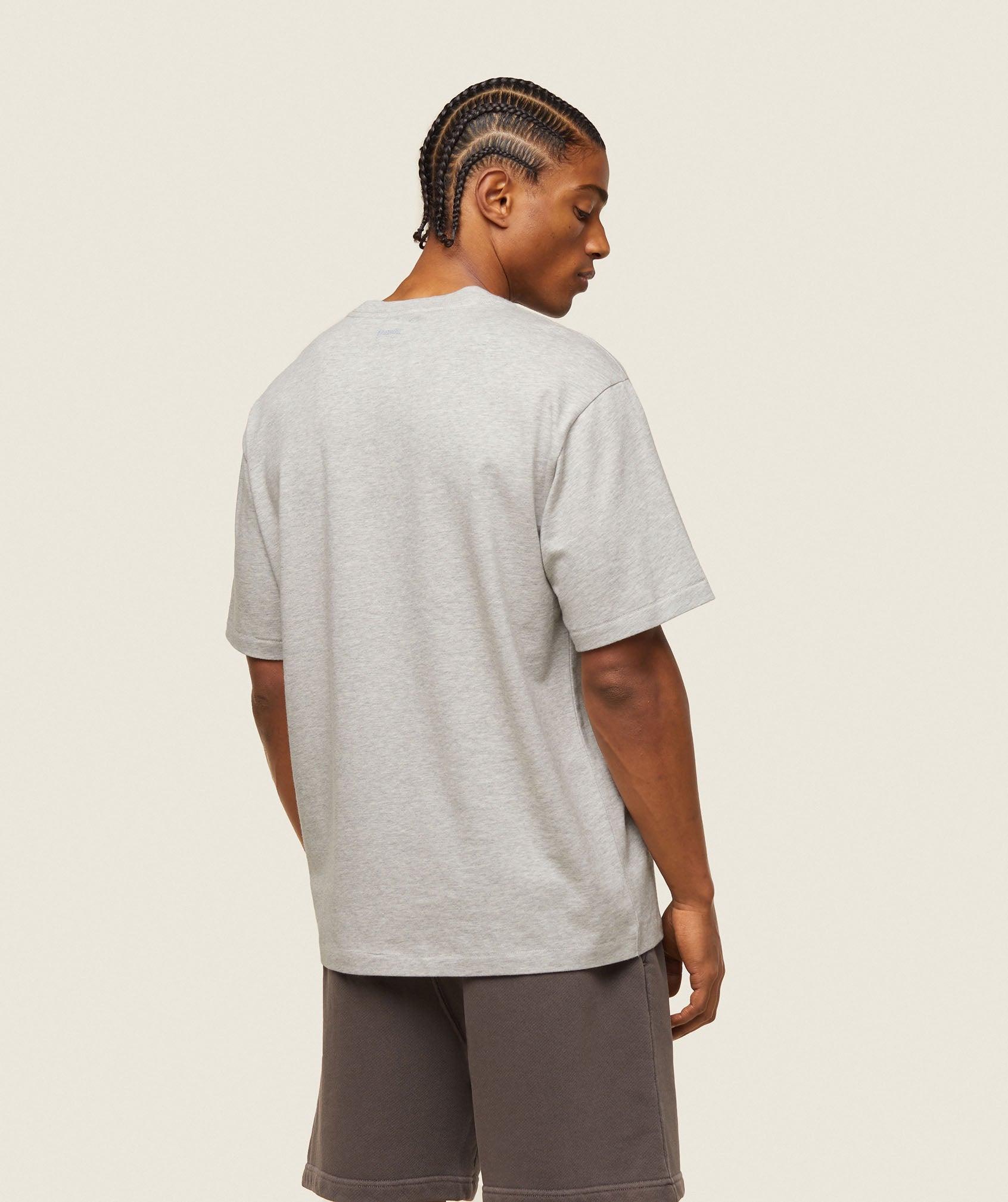 gymshark-everywear-relaxed-t-shirt-light-grey-core-marl-ss24