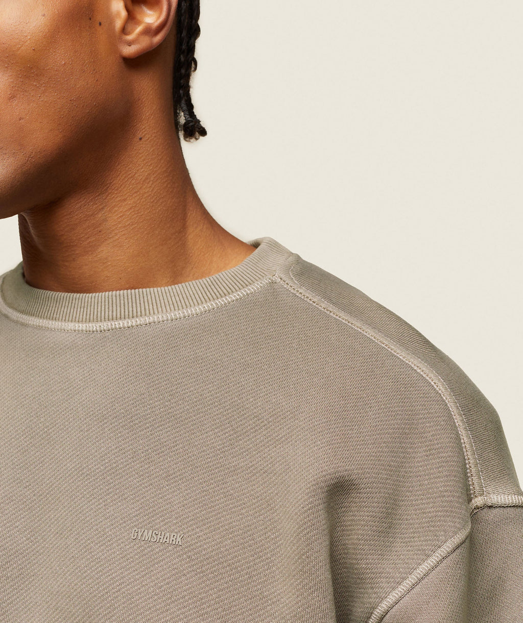 gymshark-everywear-relaxed-stitch-sweatshirt-linen-brown-ss24