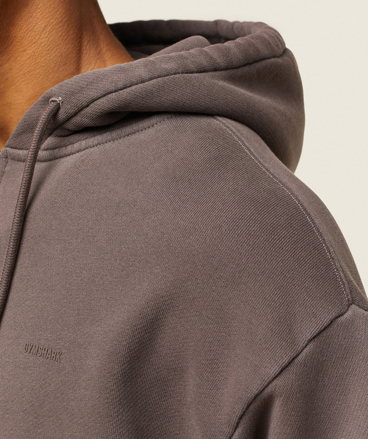 gymshark-everywear-relaxed-zip-hoodie-archive-brown-ss24