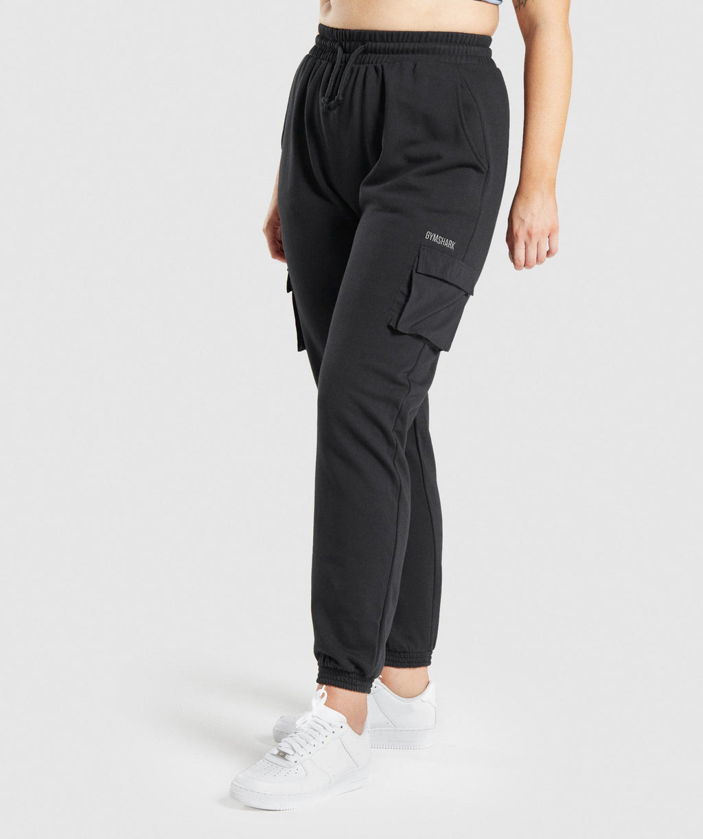 gymshark-release-joggers-black