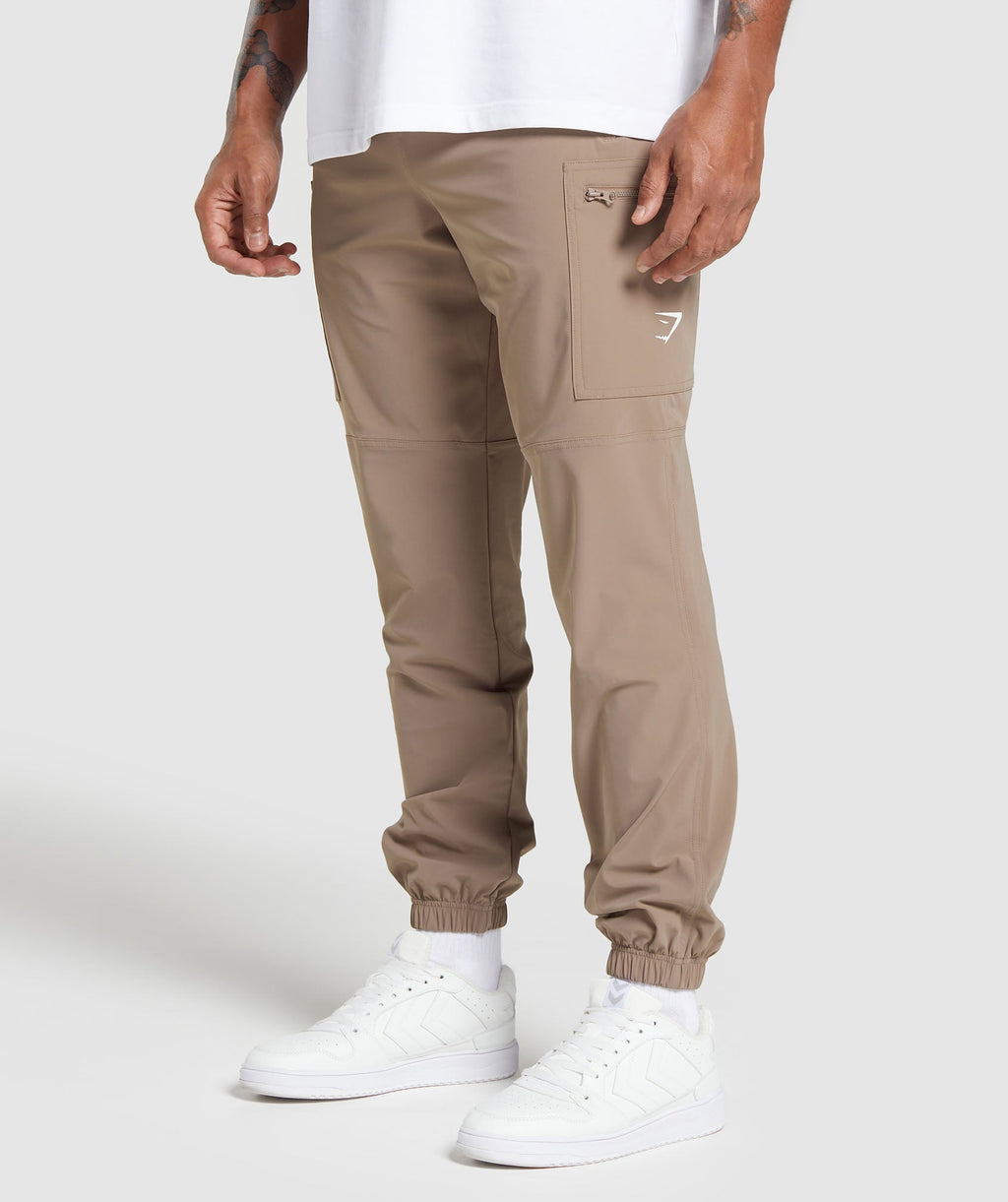 gymshark-rest-day-cargo-pants-mocha-mauve-ss24