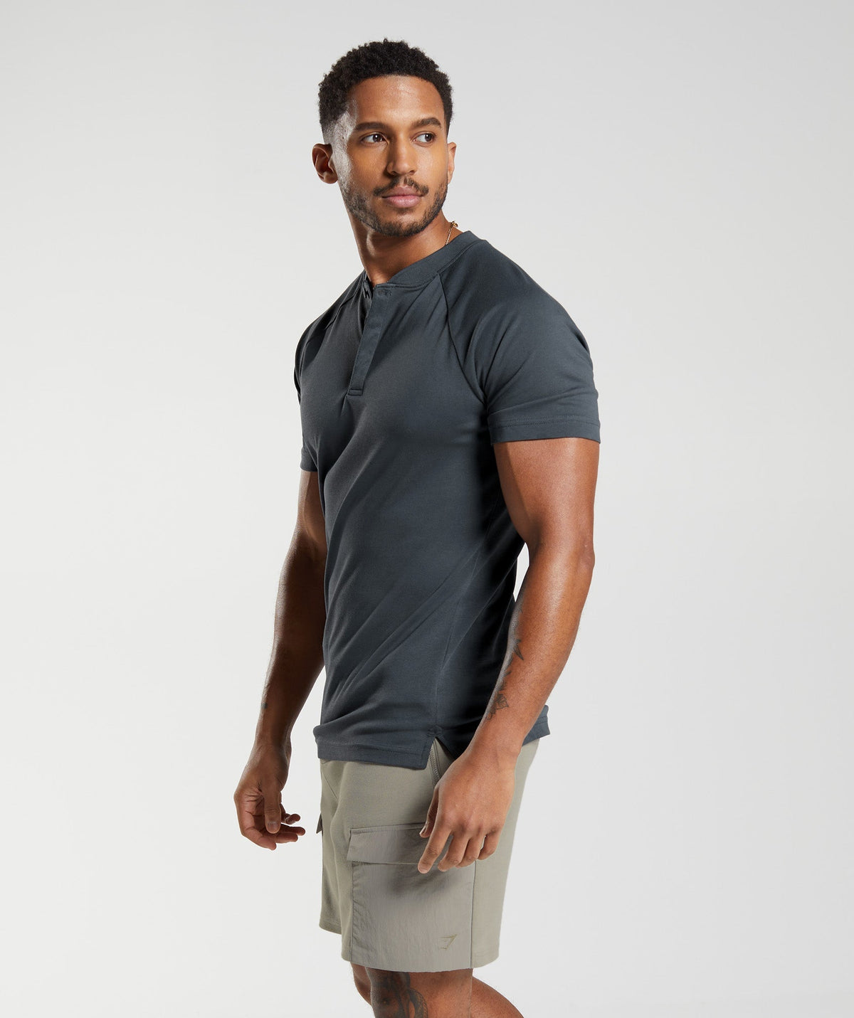 gymshark-rest-day-commute-polo-shirt-cosmic-grey-ss23