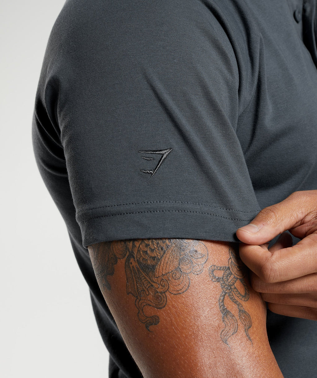 gymshark-rest-day-commute-polo-shirt-cosmic-grey-ss23