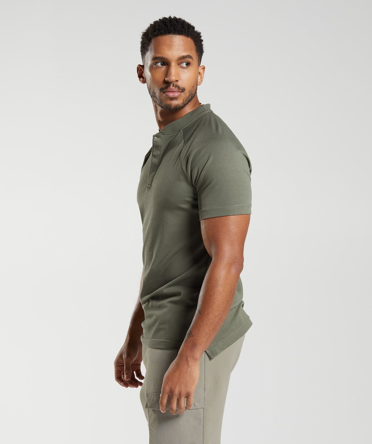 gymshark-rest-day-commute-polo-shirt-dusty-olive-ss23