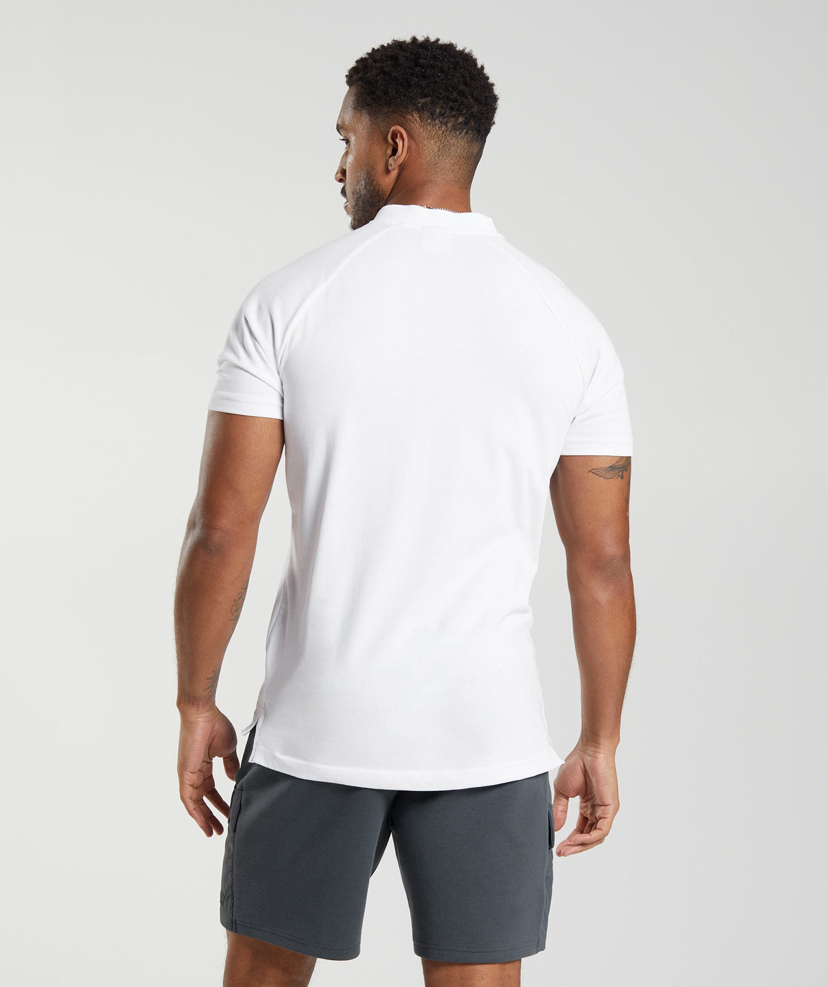 gymshark-rest-day-commute-polo-shirt-white-ss23