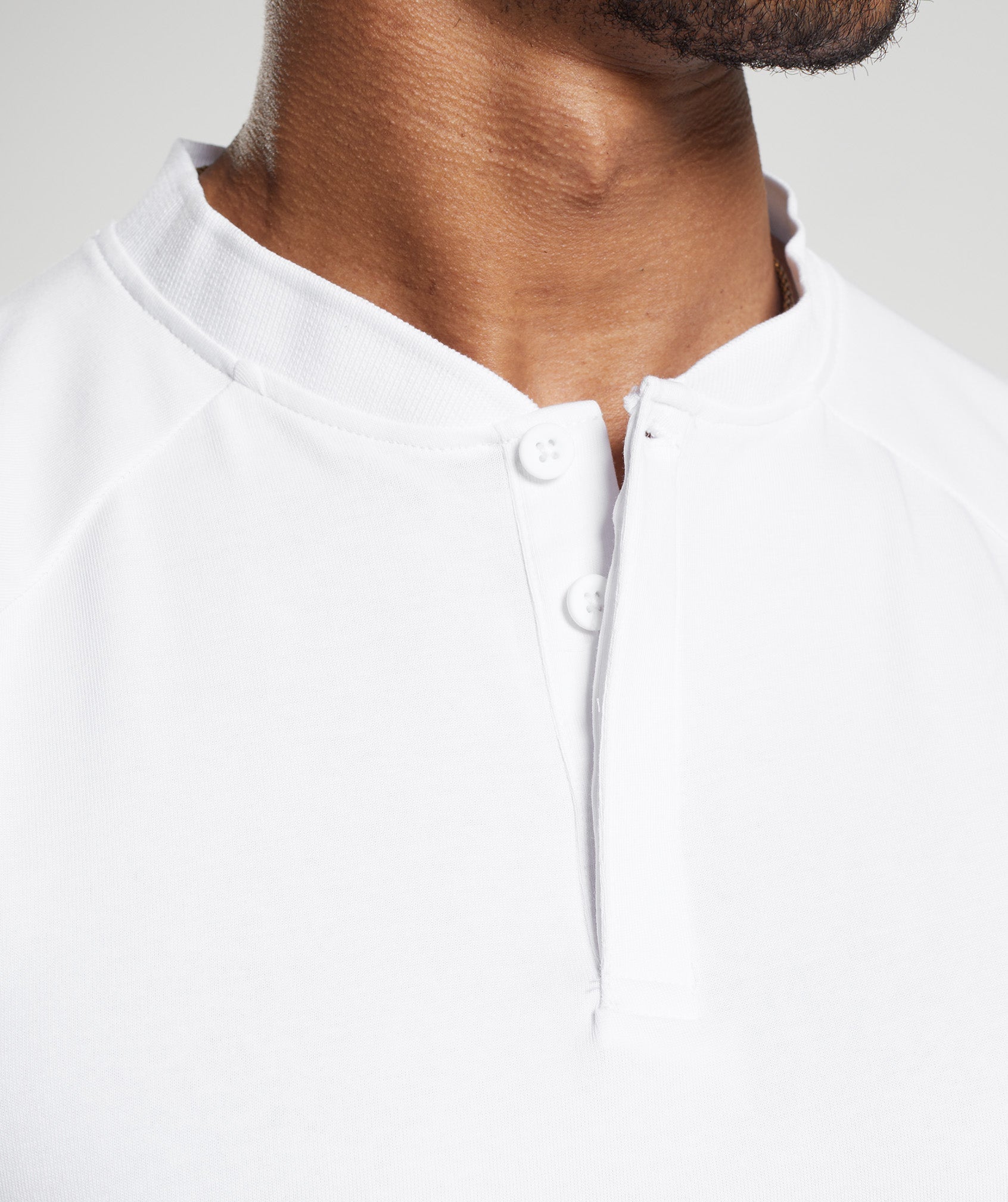 gymshark-rest-day-commute-polo-shirt-white-ss23