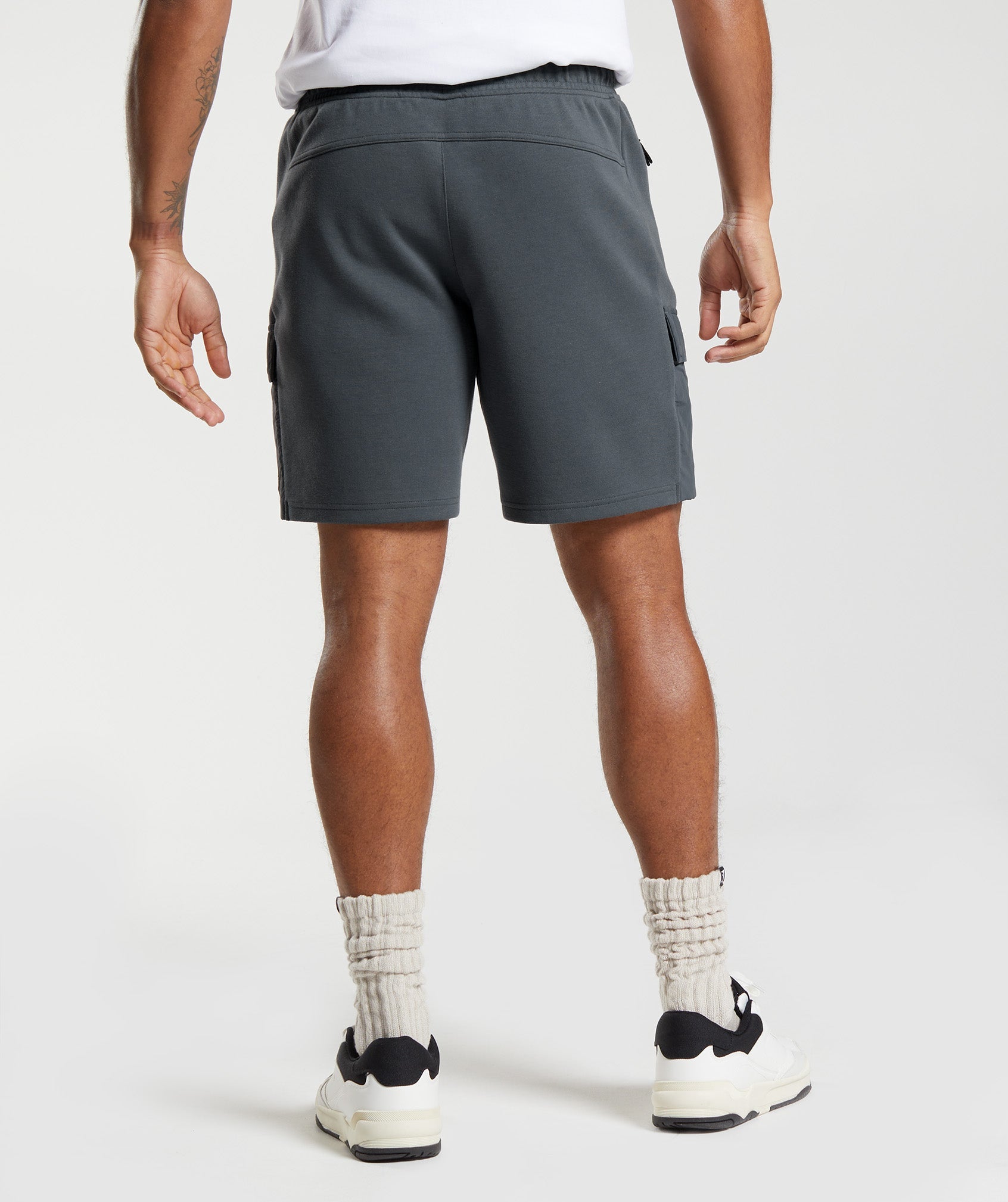 gymshark-rest-day-commute-shorts-cosmic-grey-ss23