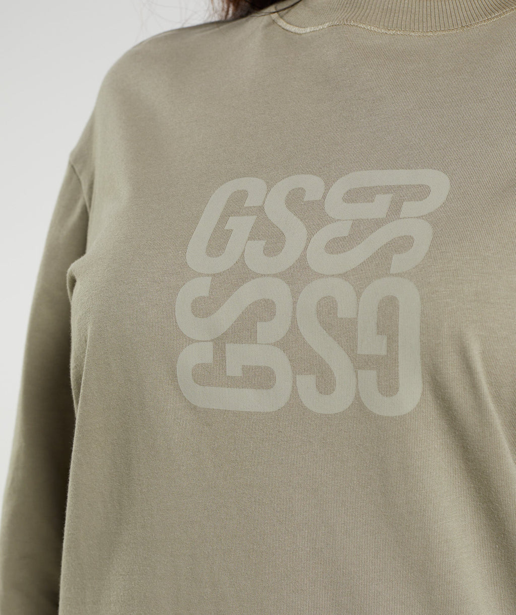 gymshark-cotton-oversized-long-sleeve-top-earthy-brown-ss23