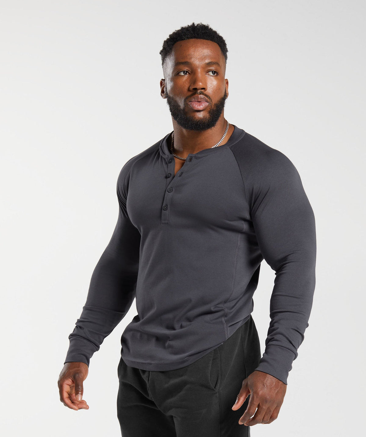 gymshark-rest-day-essentials-henley-onyx-grey-ss23