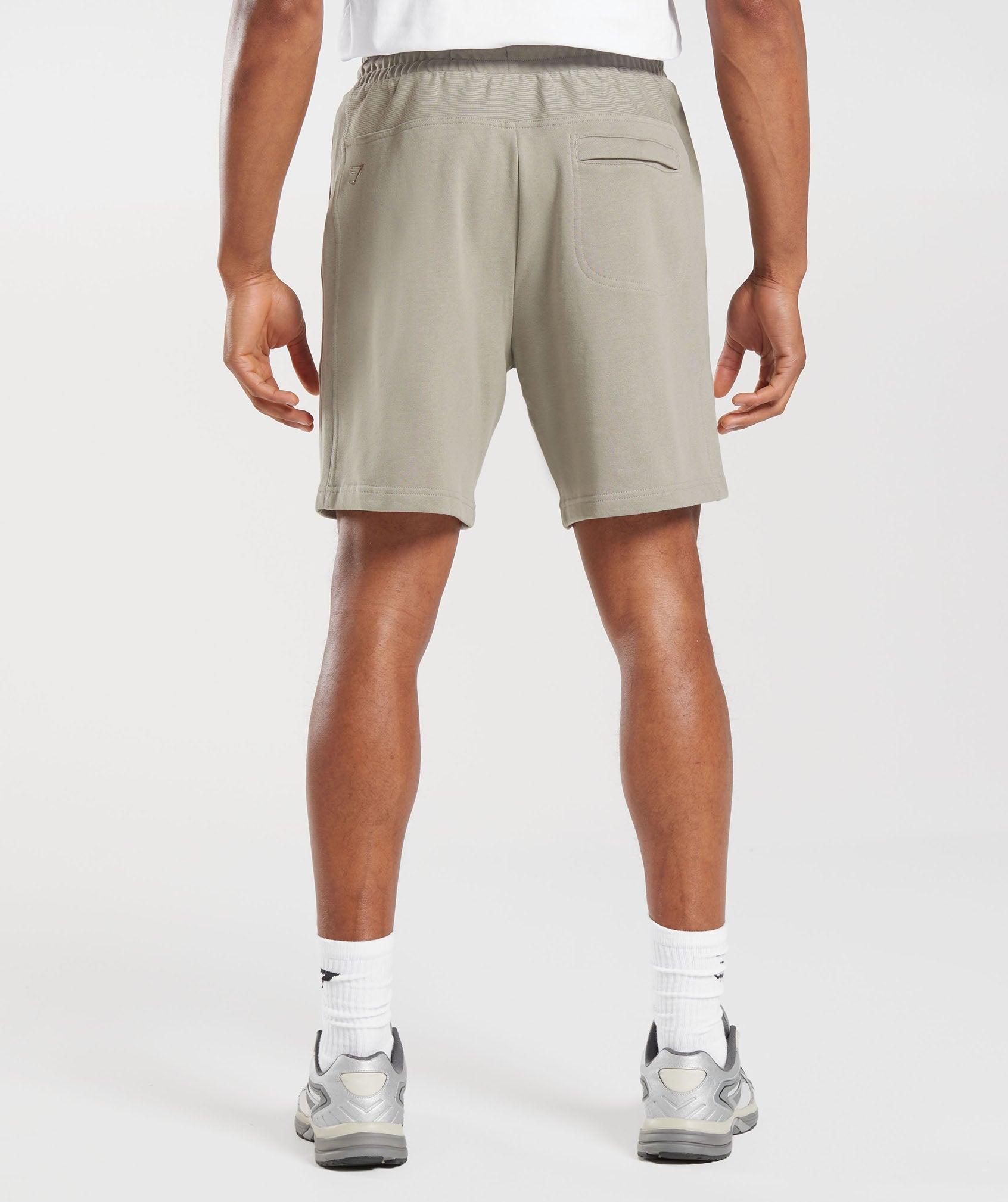 gymshark-rest-day-essentials-7-shorts-ecru-brown-ss23