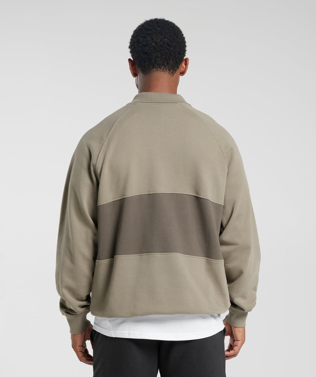 gymshark-rest-day-essentials-sweatshirt-polo-linen-brown-camo-brown-aw23