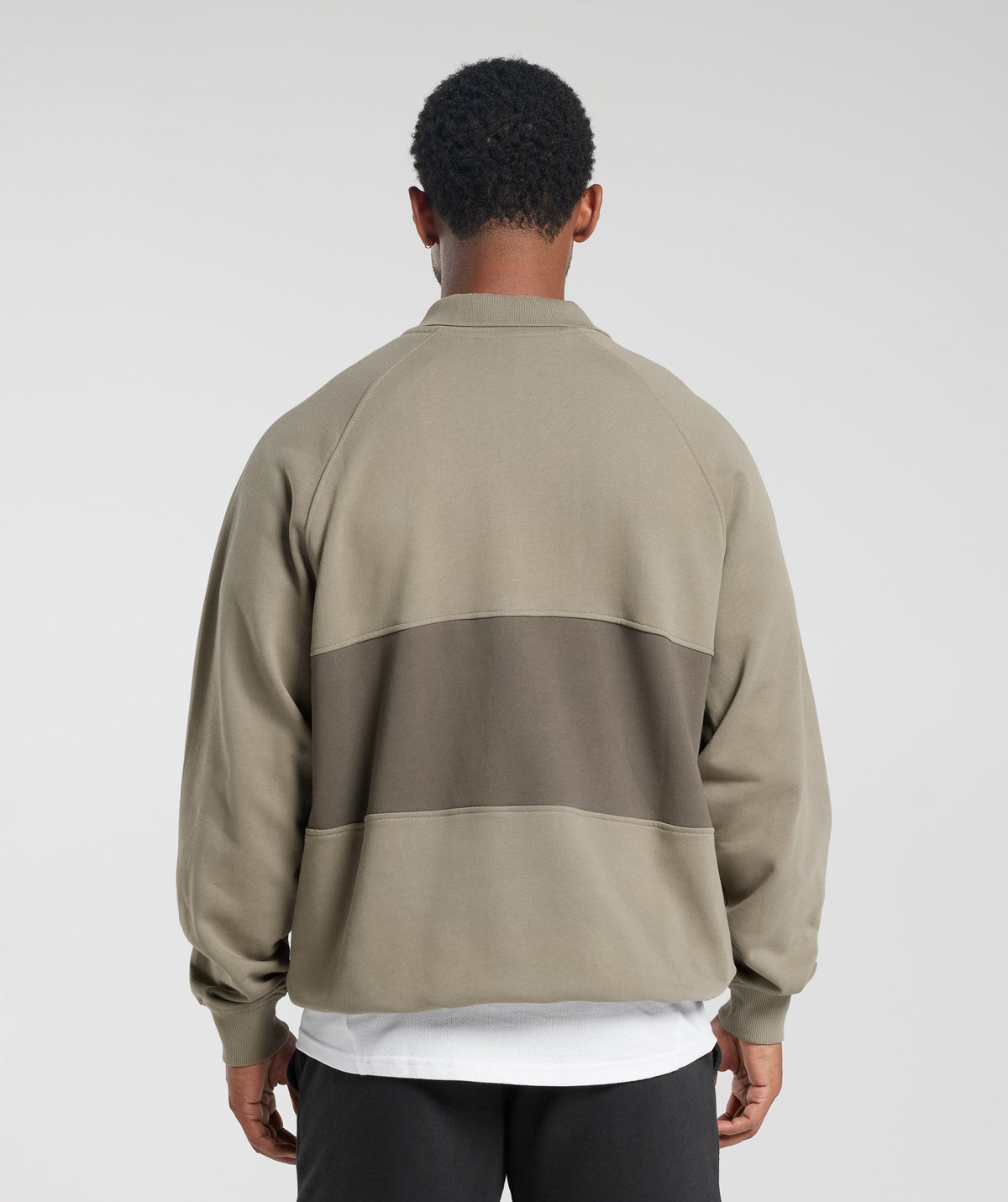 gymshark-rest-day-essentials-sweatshirt-polo-linen-brown-camo-brown-aw23