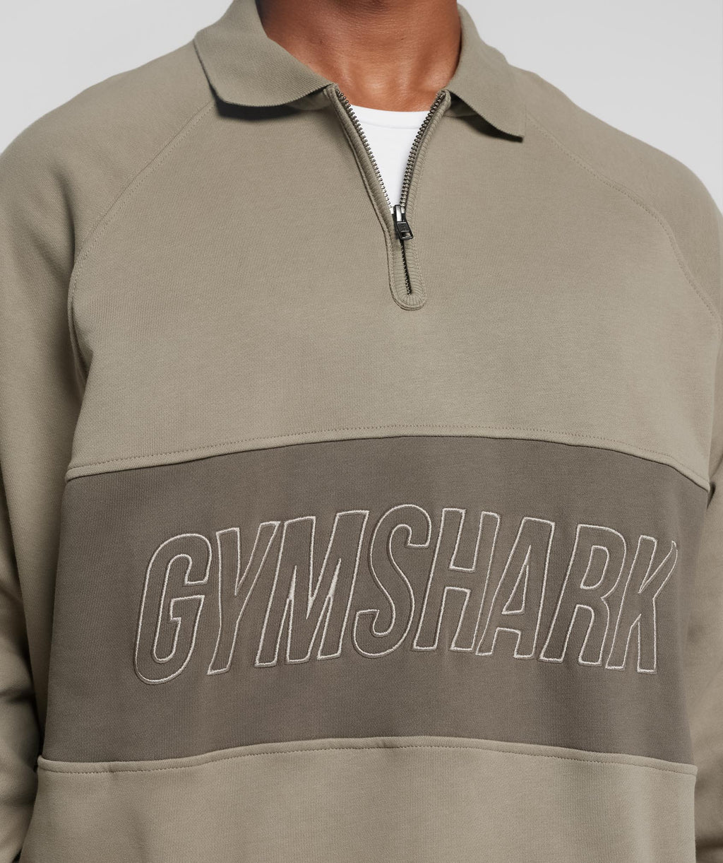 gymshark-rest-day-essentials-sweatshirt-polo-linen-brown-camo-brown-aw23
