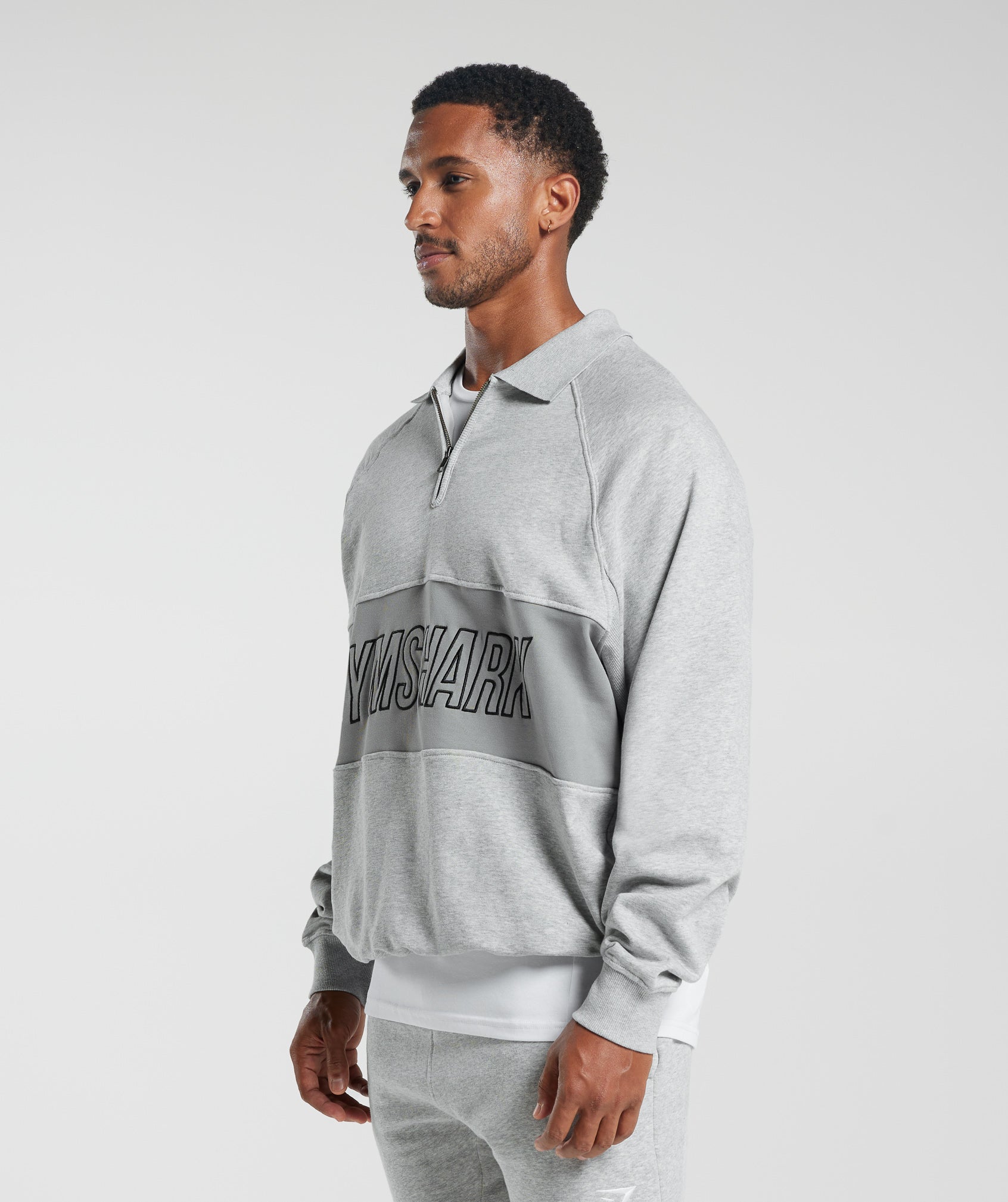 gymshark-rest-day-essentials-sweatshirt-polo-light-grey-core-marl-smokey-grey-aw23