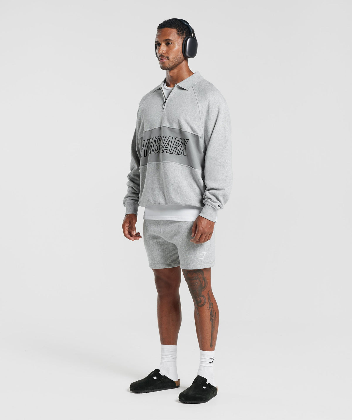 gymshark-rest-day-essentials-sweatshirt-polo-light-grey-core-marl-smokey-grey-aw23