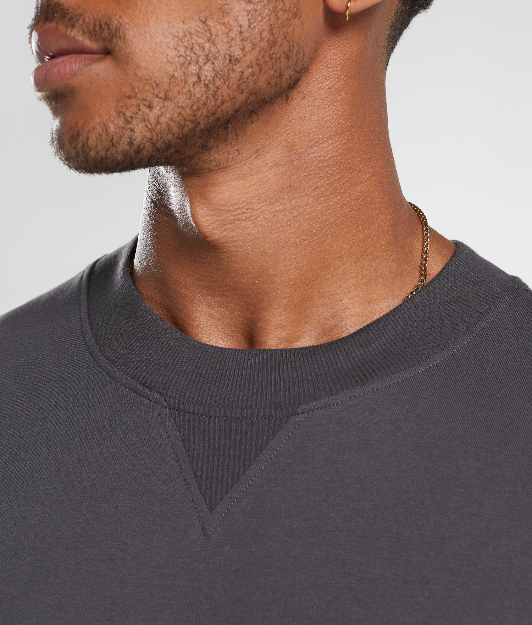 gymshark-rest-day-essentials-t-shirt-onyx-grey-ss23