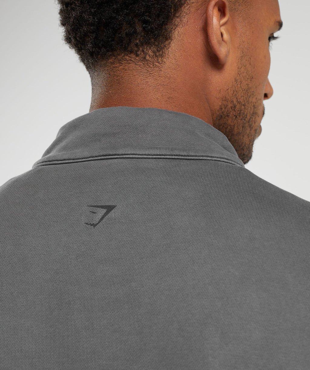 gymshark-heavyweight-1-4-zip-black-aw23