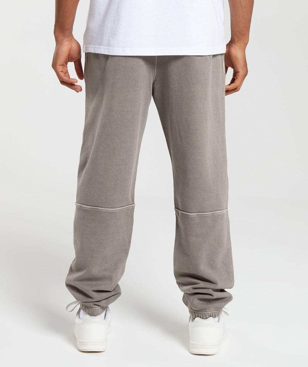 gymshark-heavyweight-joggers-camo-brown-aw23