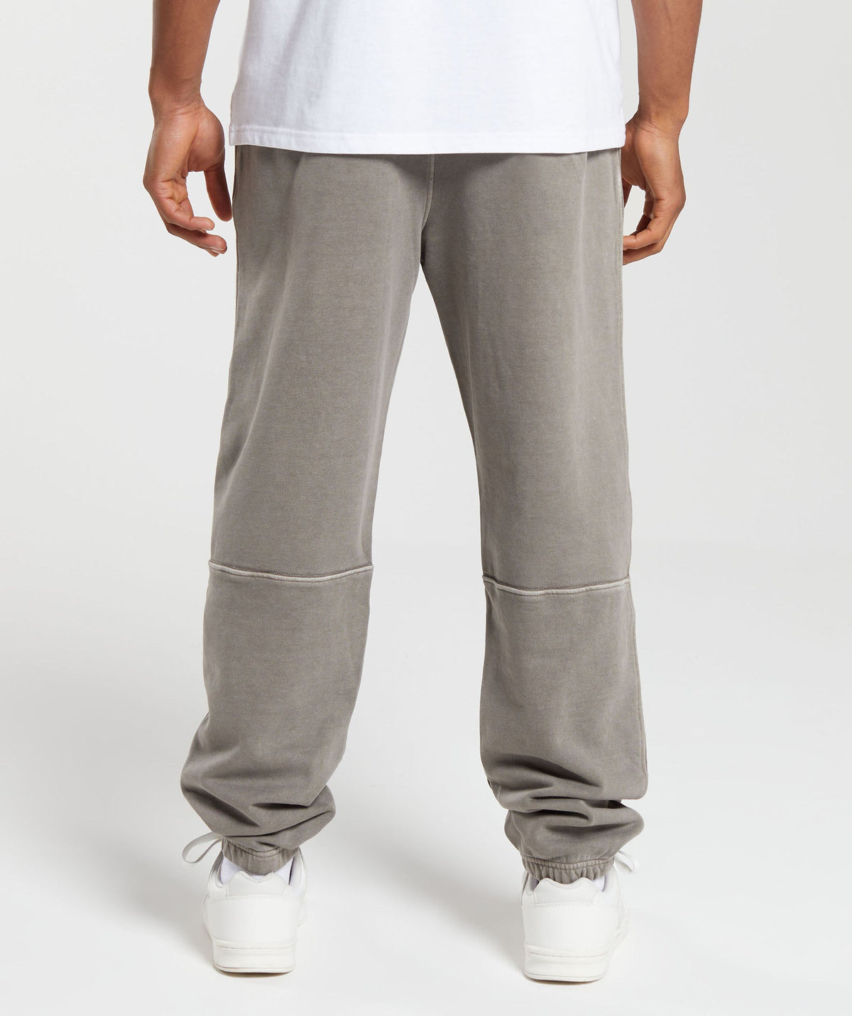 gymshark-heavyweight-joggers-camo-brown-aw23