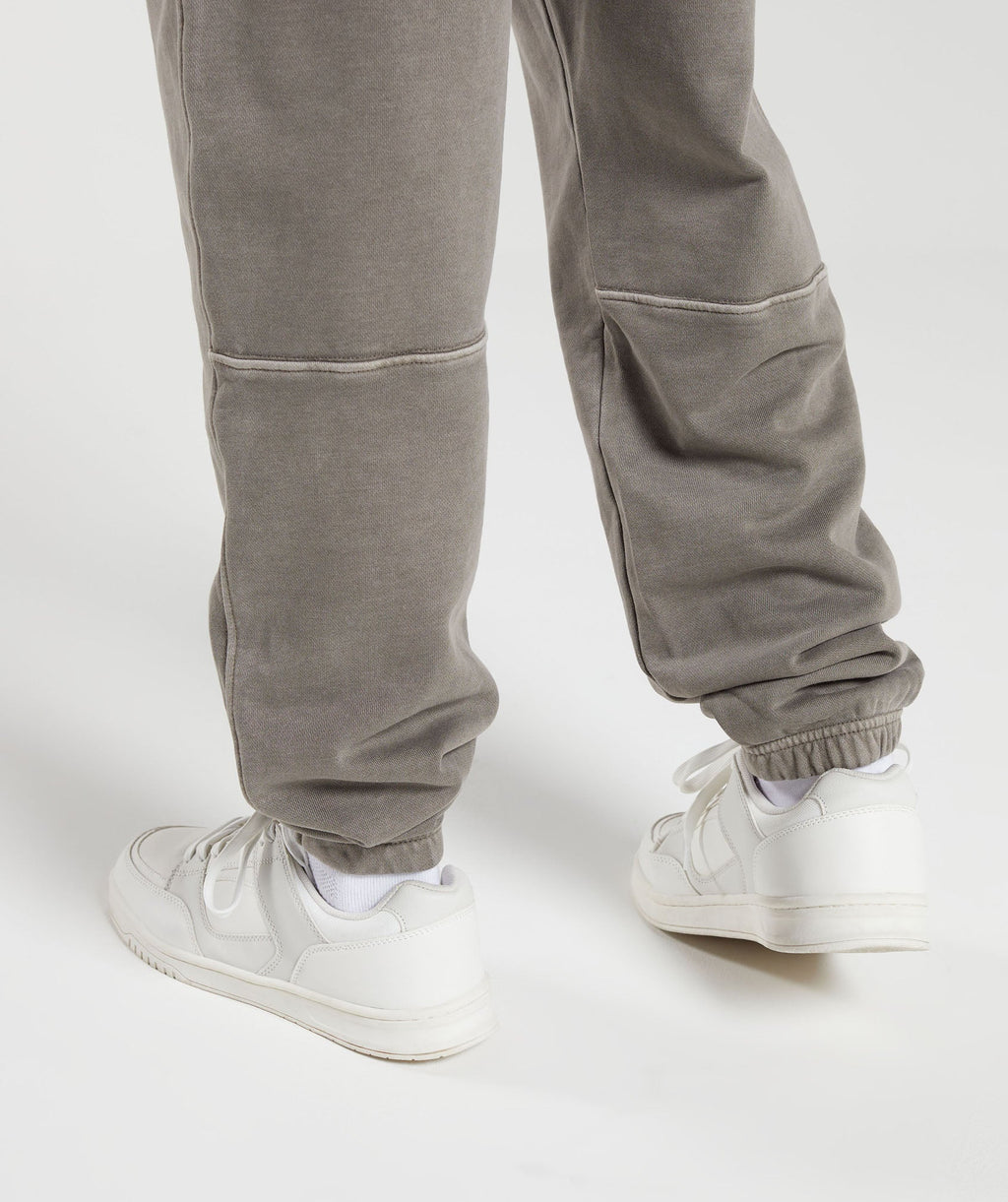 gymshark-heavyweight-joggers-camo-brown-aw23
