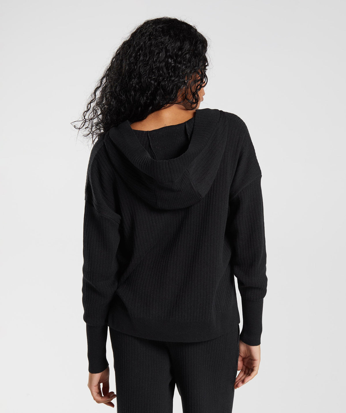 gymshark-pause-knitwear-hoodie-black-onyx-grey-aw22
