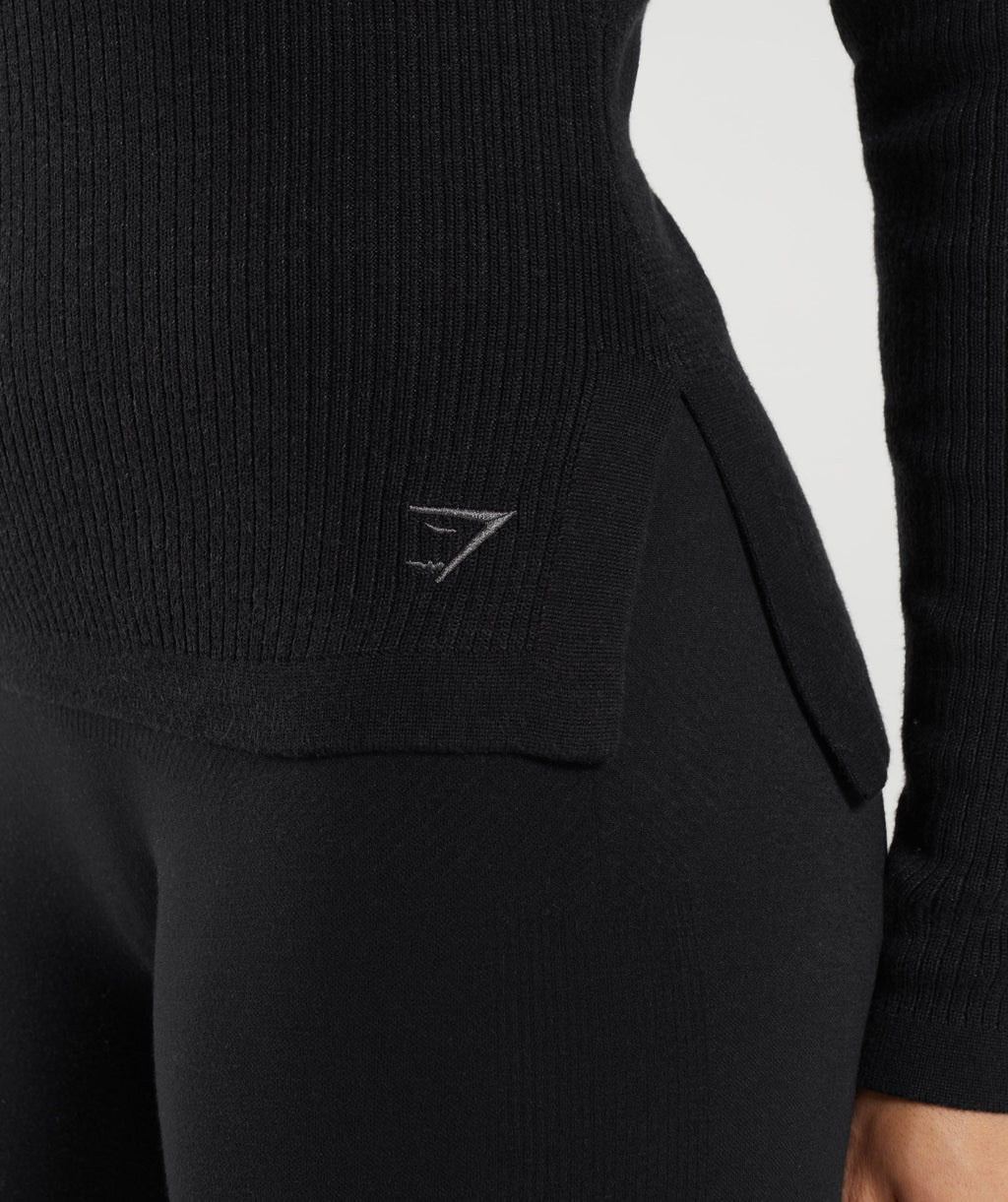 gymshark-pause-knitwear-long-sleeve-top-black-onyx-grey-aw22