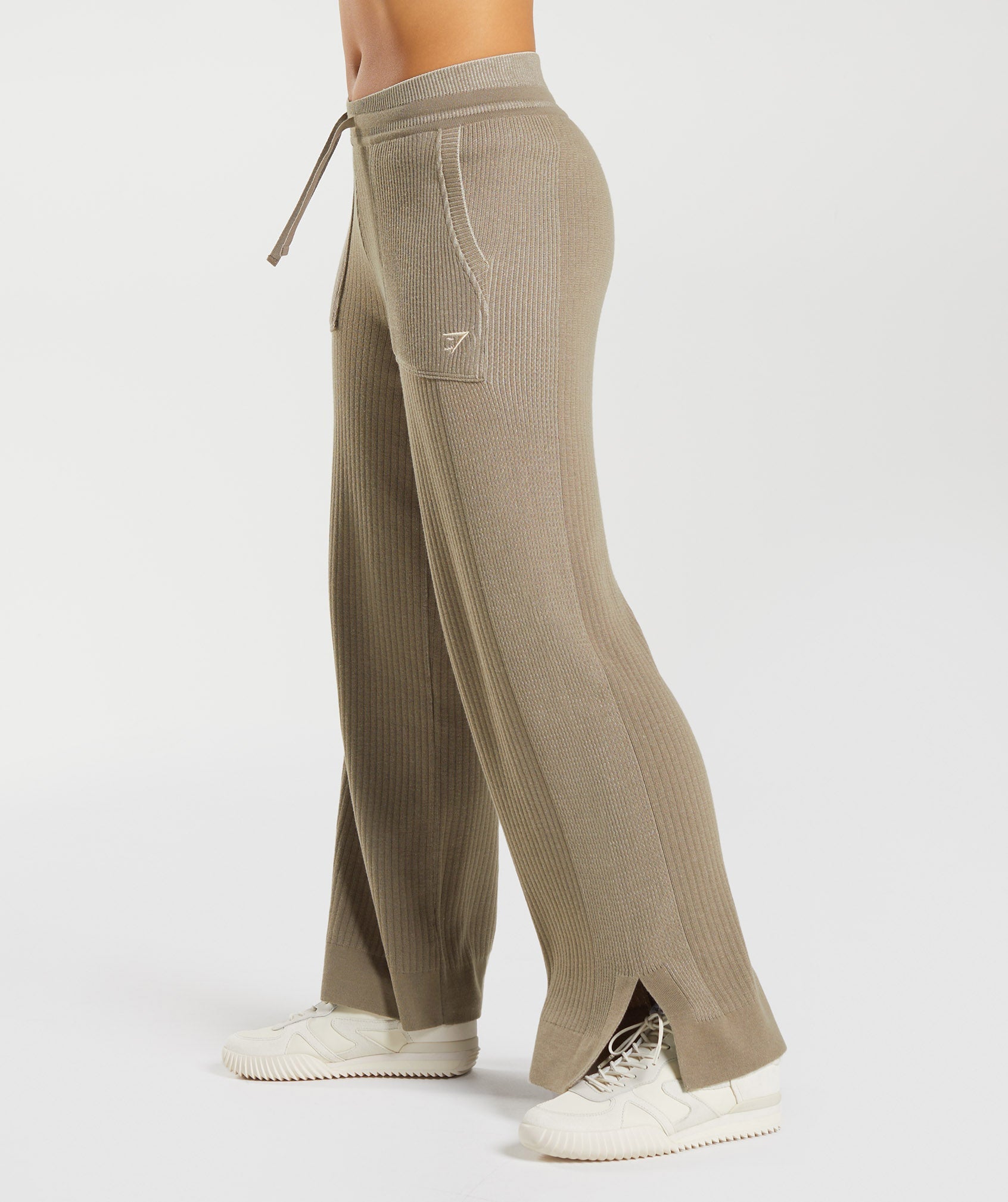 gymshark-pause-knitwear-joggers-cement-brown-pebble-grey-aw22