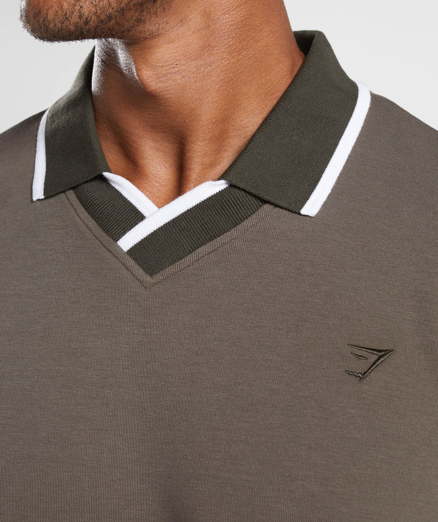 gymshark-rest-day-street-polo-pullover-camo-brown-aw23