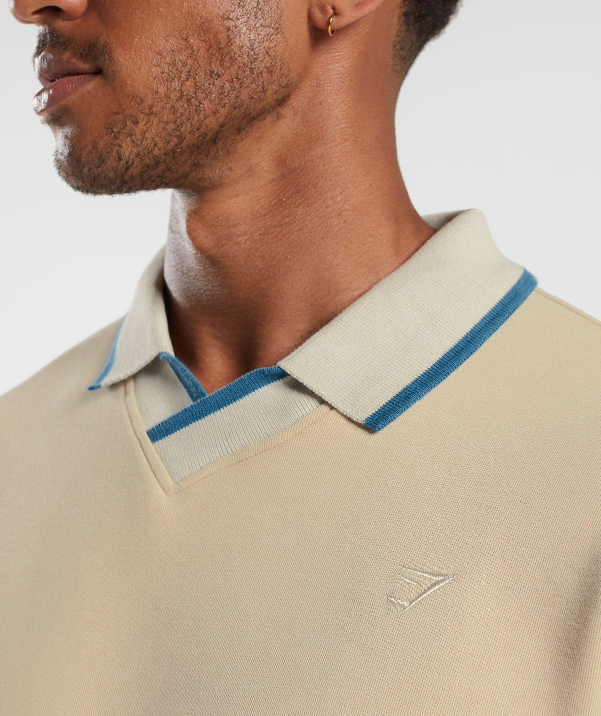 gymshark-rest-day-street-polo-pullover-desert-beige-aw23