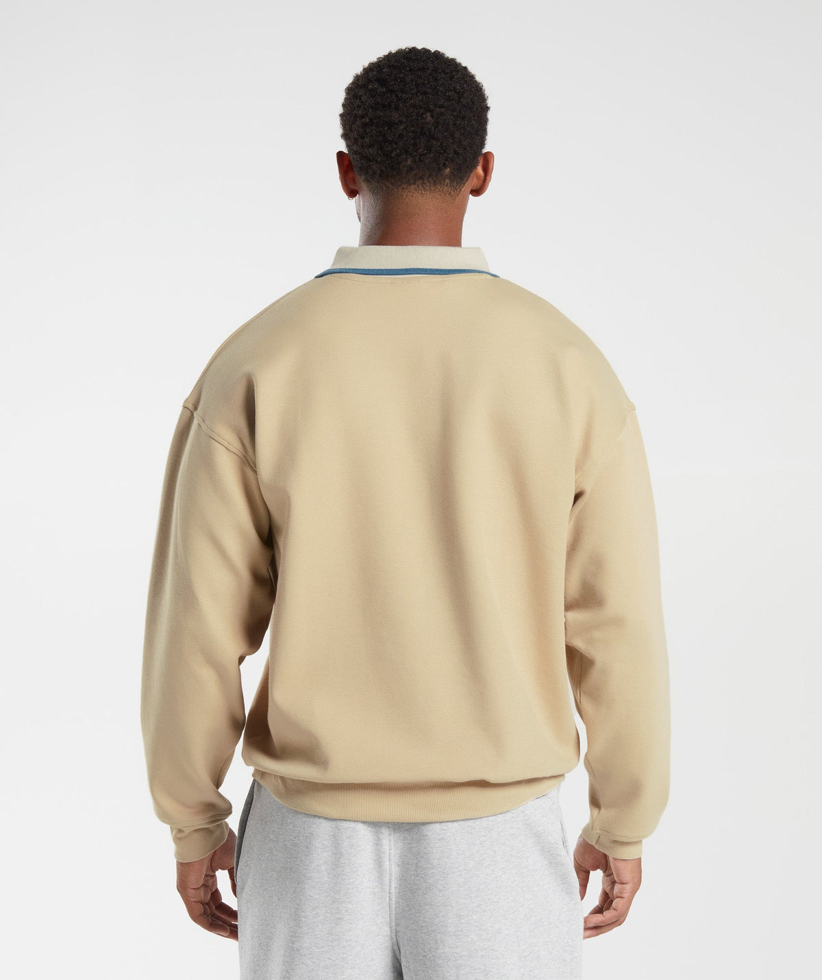 gymshark-rest-day-street-polo-pullover-desert-beige-aw23