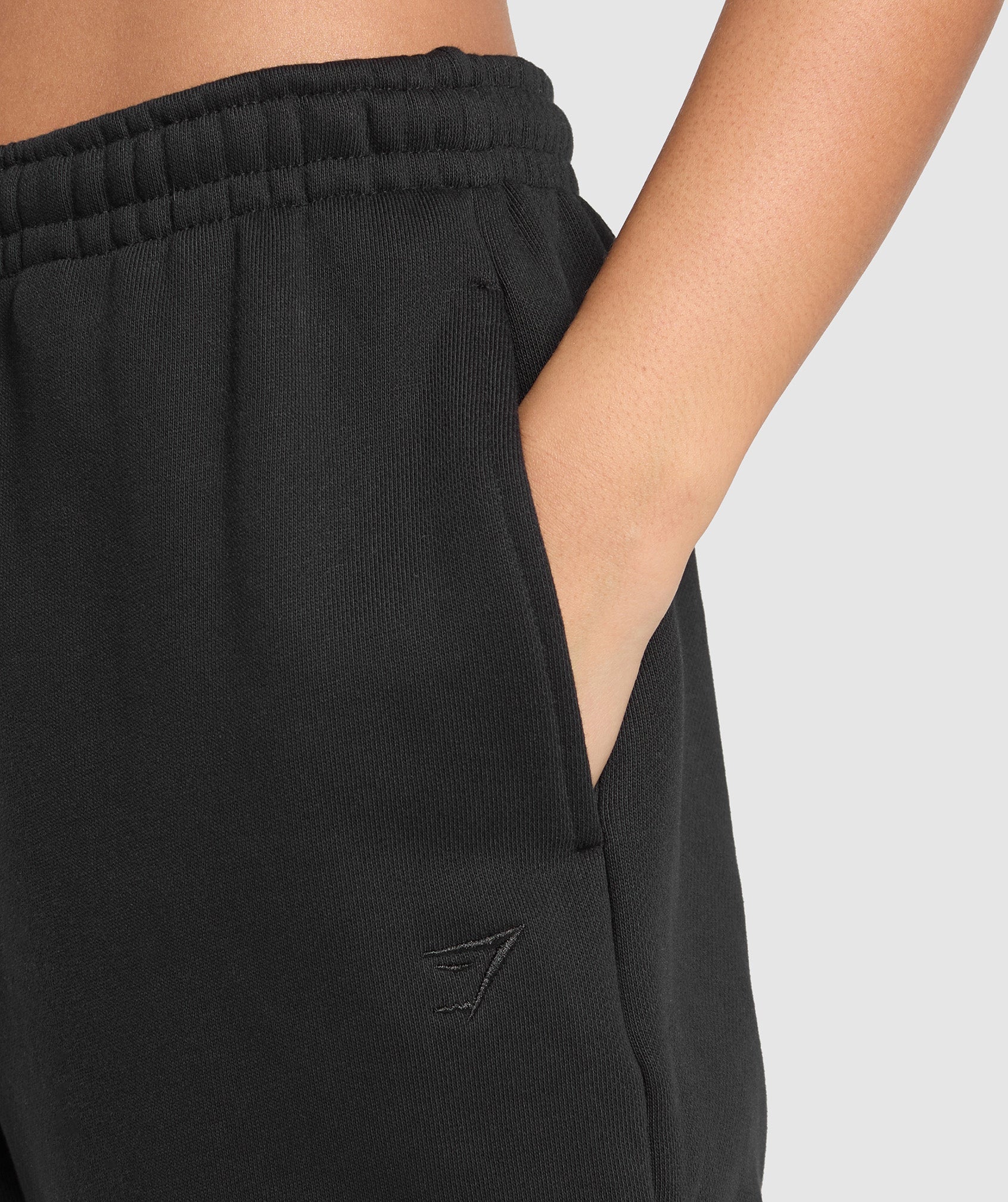 gymshark-rest-day-sweats-2-0-joggers-black-ss25