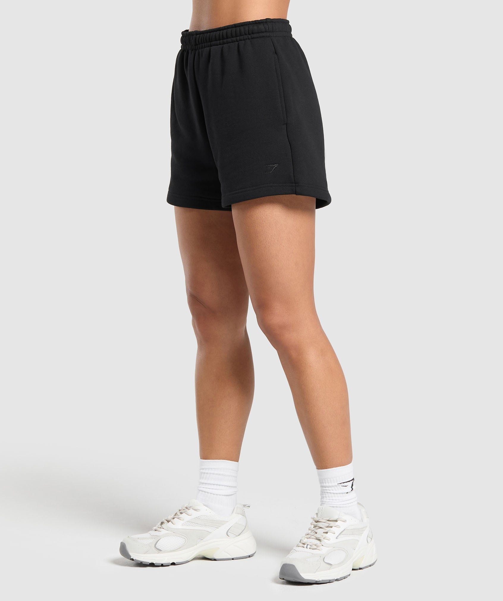 gymshark-rest-day-sweats-2-0-shorts-black-ss25