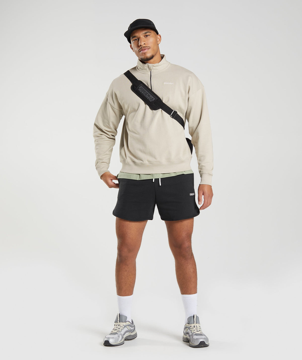 gymshark-rest-day-sweats-4-lounge-shorts-black-aw22