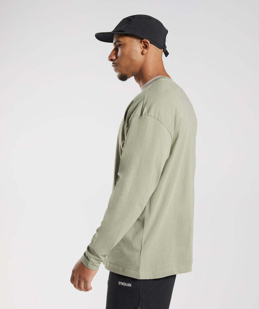gymshark-rest-day-sweats-long-sleeve-t-shirt-sage-green-aw23