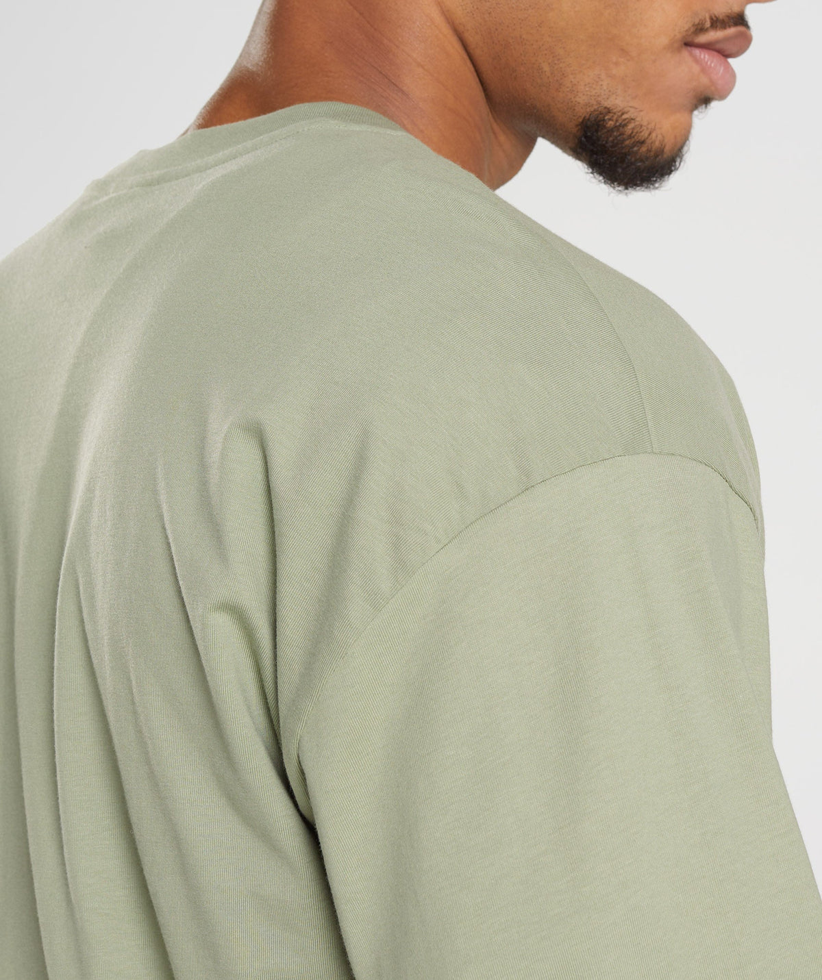 gymshark-rest-day-sweats-long-sleeve-t-shirt-sage-green-aw23