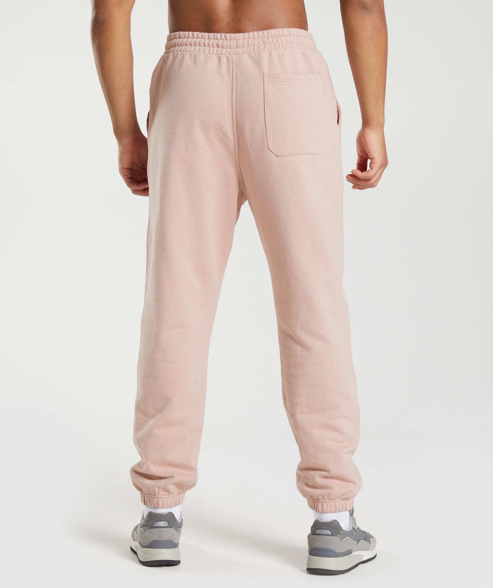 gymshark-rest-day-sweats-joggers-dusty-taupe-aw22