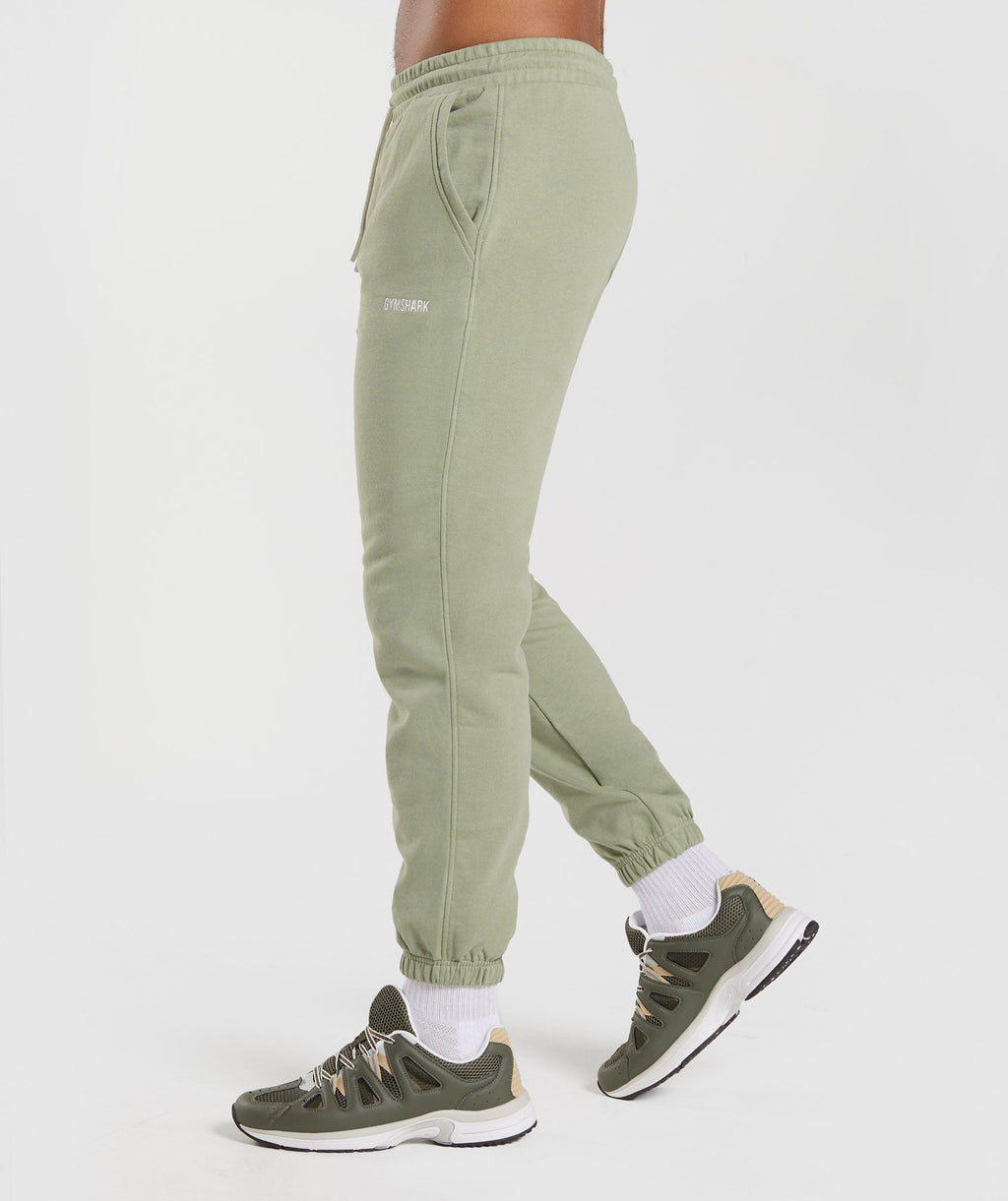 gymshark-rest-day-sweats-joggers-sage-green-aw22