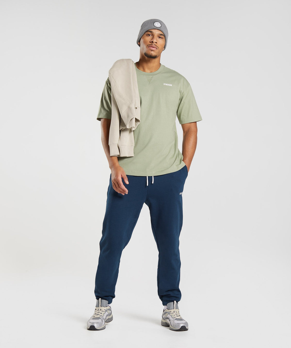 gymshark-rest-day-sweats-t-shirt-sage-green-aw23