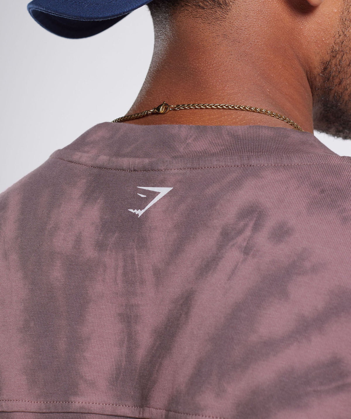 gymshark-rest-day-t-shirt-dusty-maroon-silhouette-grey-spiral-optic-wash-ss23