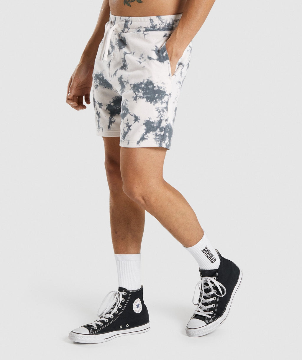 gymshark-restore-shorts-grey-print