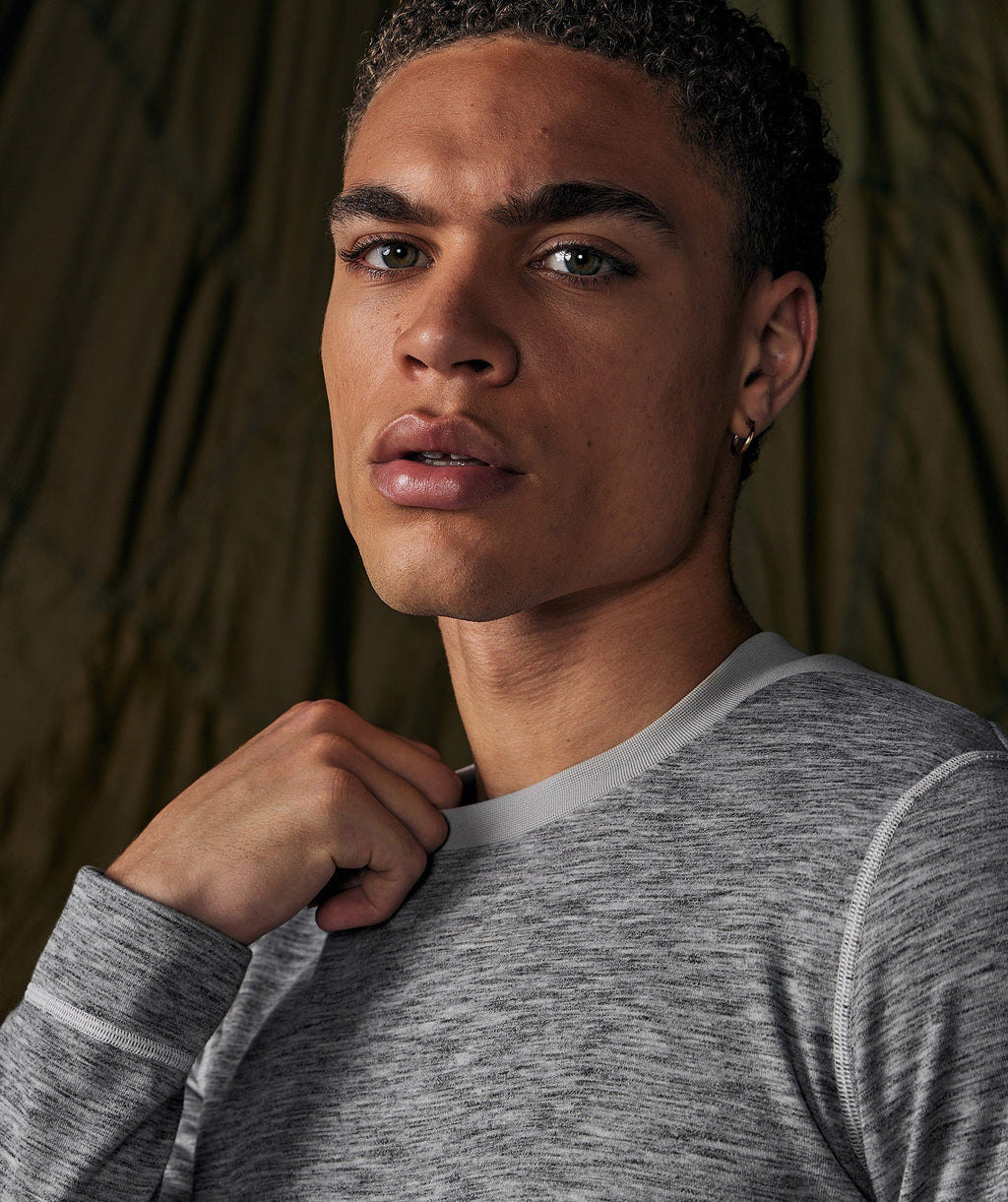 gymshark-retake-long-sleeve-t-shirt-light-grey-graphite-grey-marl-ss22