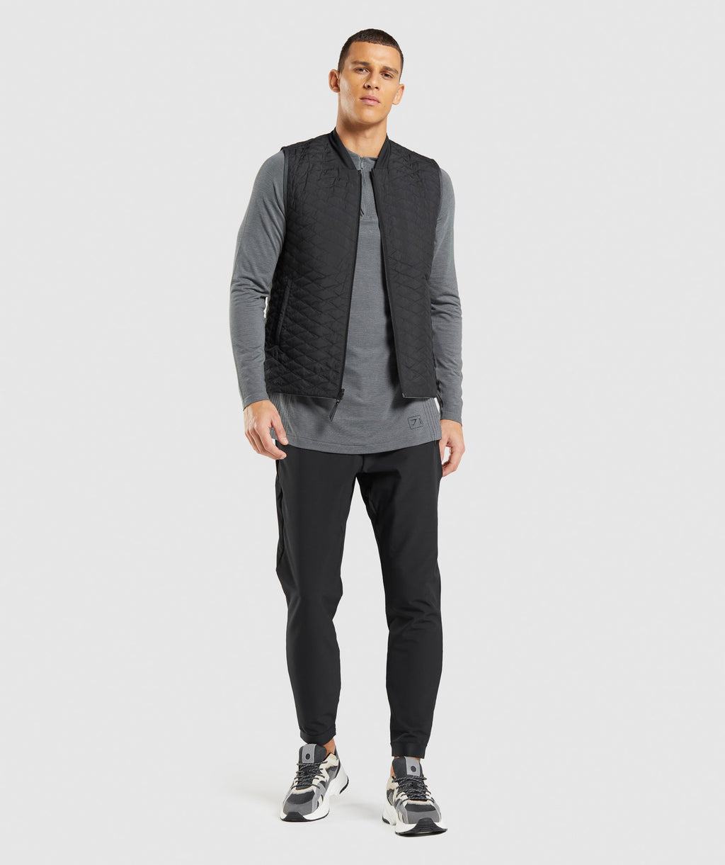 gymshark-retake-seamless-1-4-zip-black-charcoal-marl-aw21