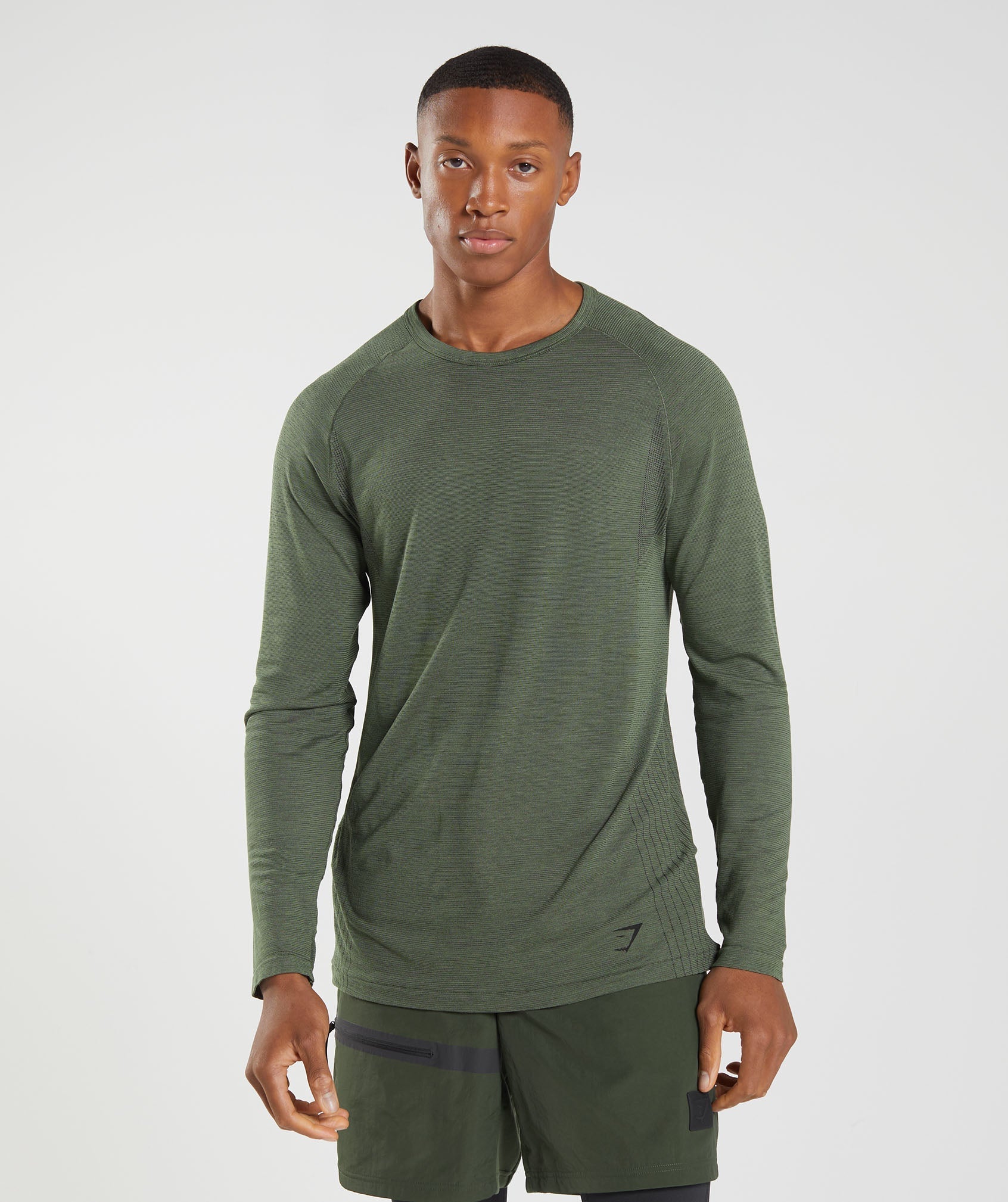 gymshark-retake-seamless-long-sleeve-t-shirt-core-olive-aw22