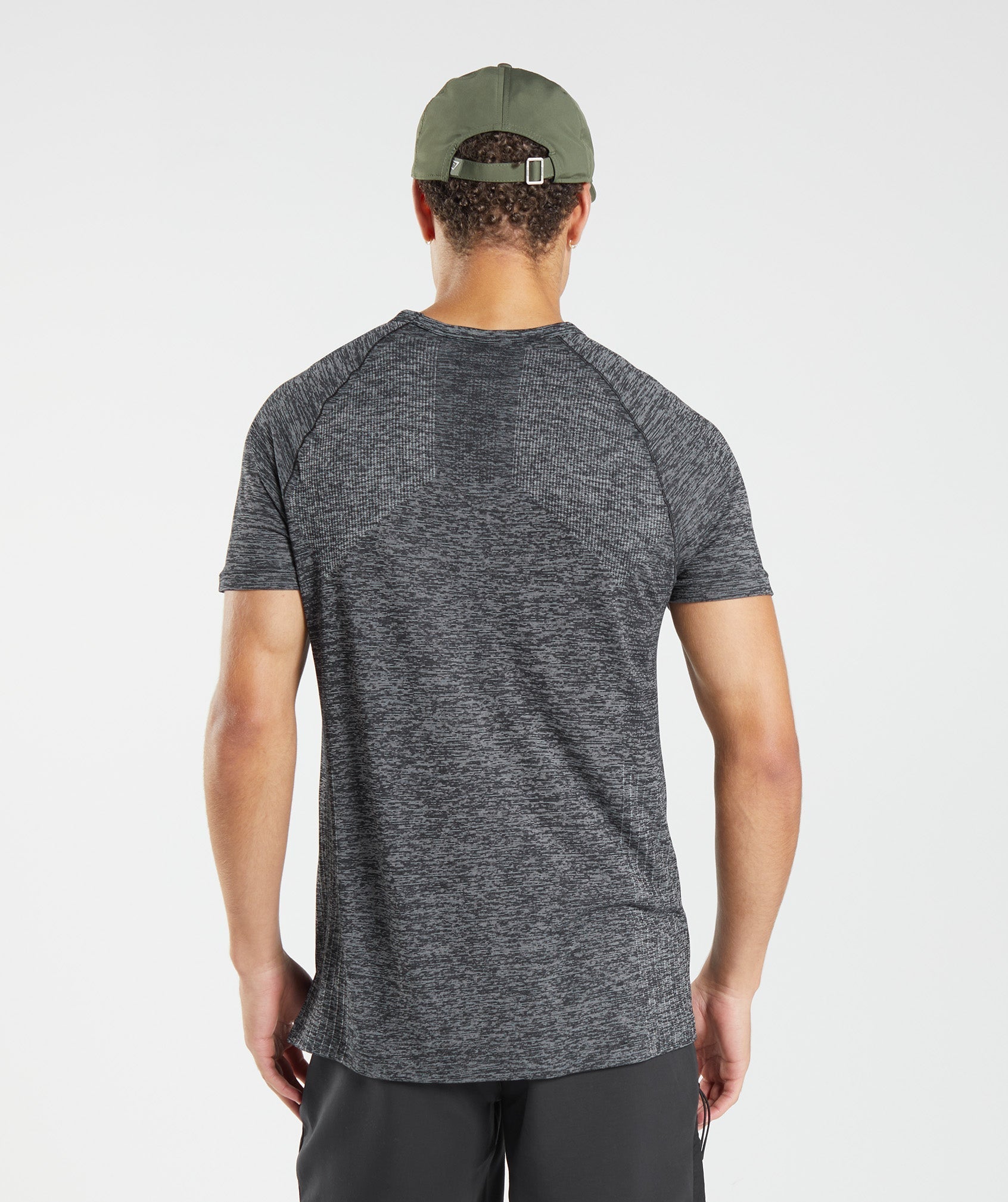 gymshark-retake-seamless-t-shirt-black-white-marl-aw22