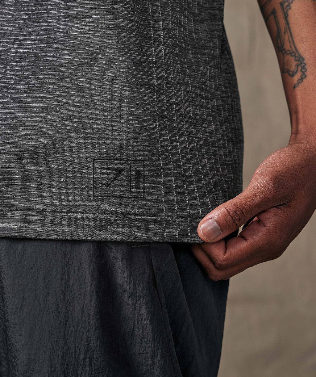 gymshark-retake-seamless-t-shirt-onyx-grey-white-marl-ss22