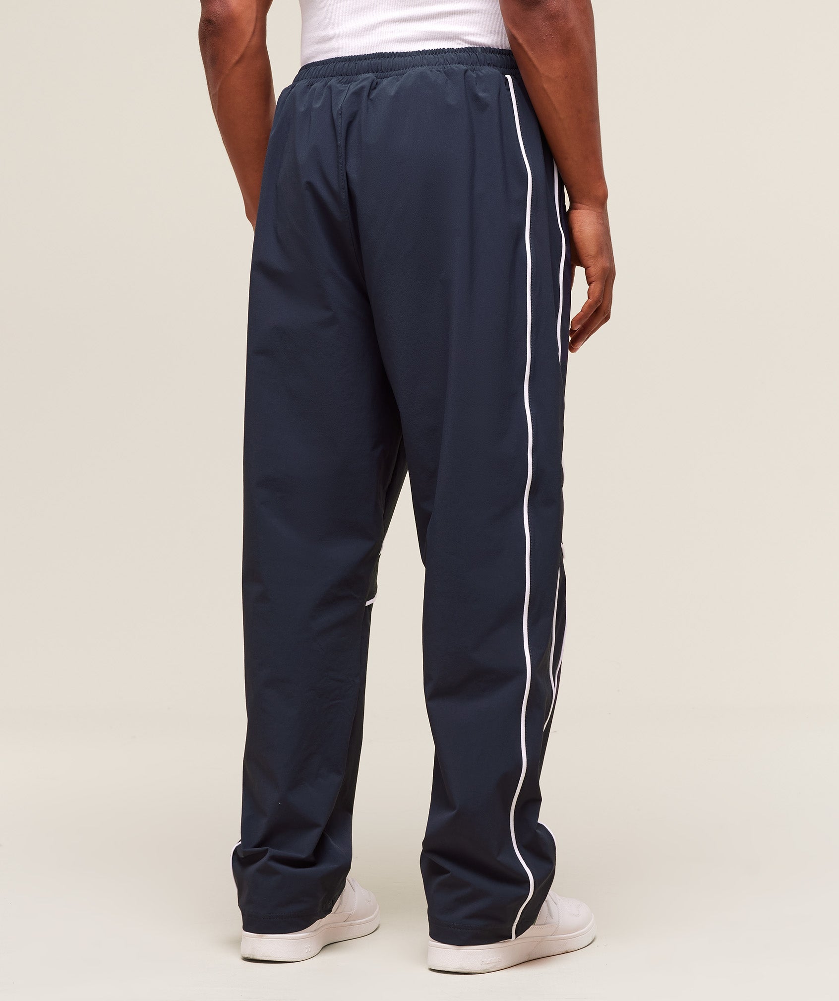 gymshark-retro-crinkle-track-pants-heavy-blue-ss25