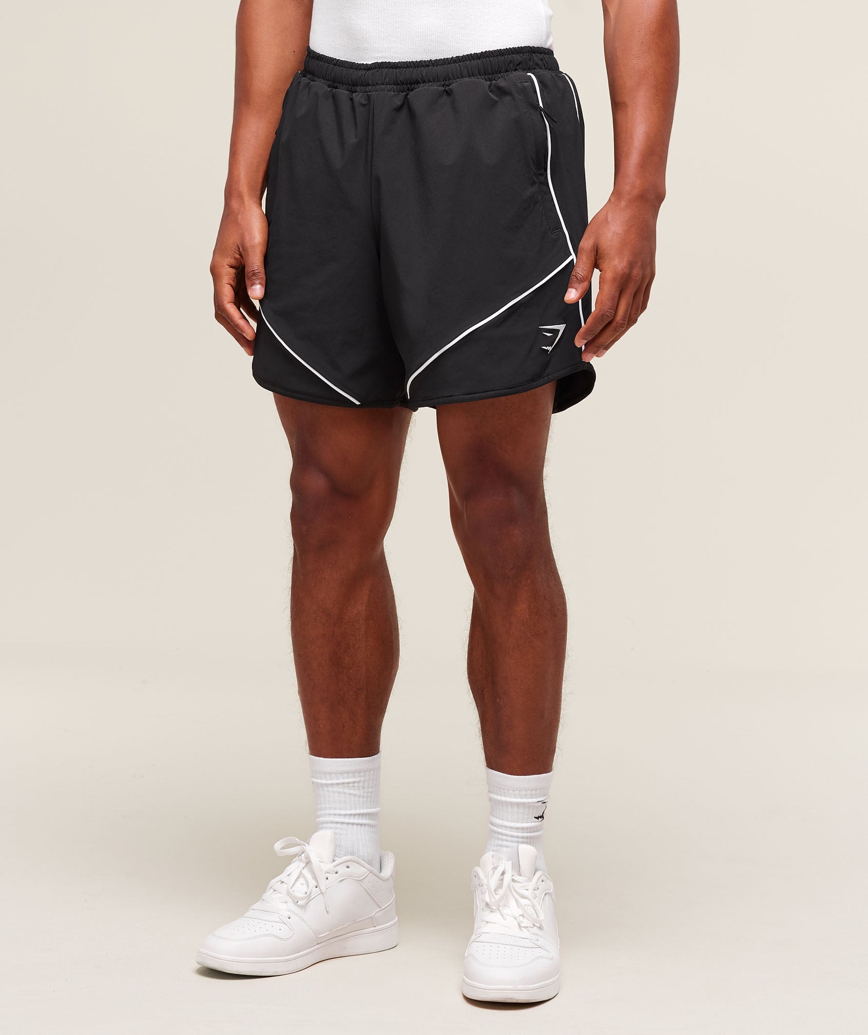 gymshark-retro-shorts-black-ss25