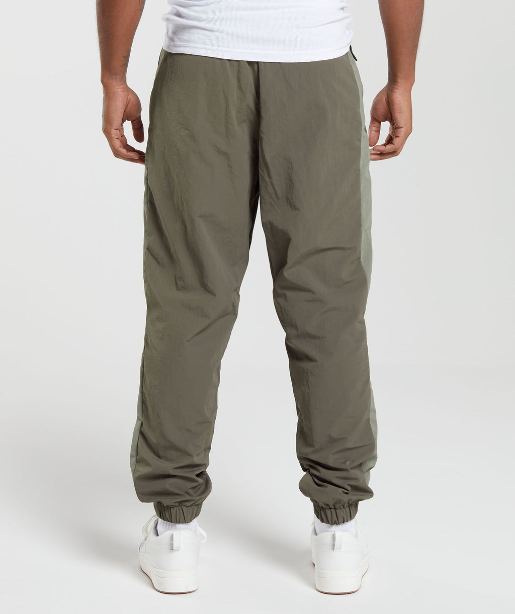 gymshark-retro-track-pants-brown-aw23