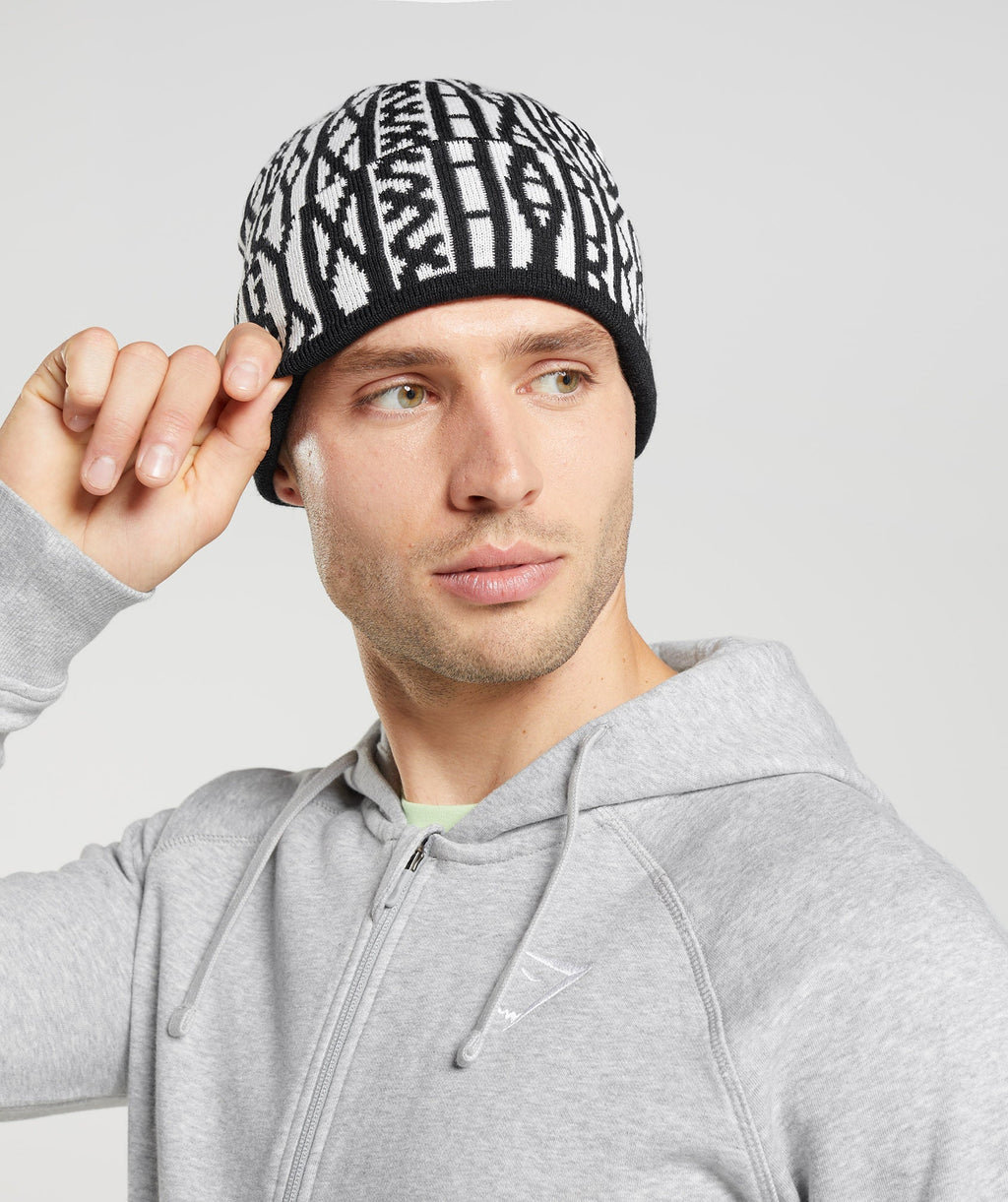 gymshark-reversable-jacquard-beanie-black-white-aw22