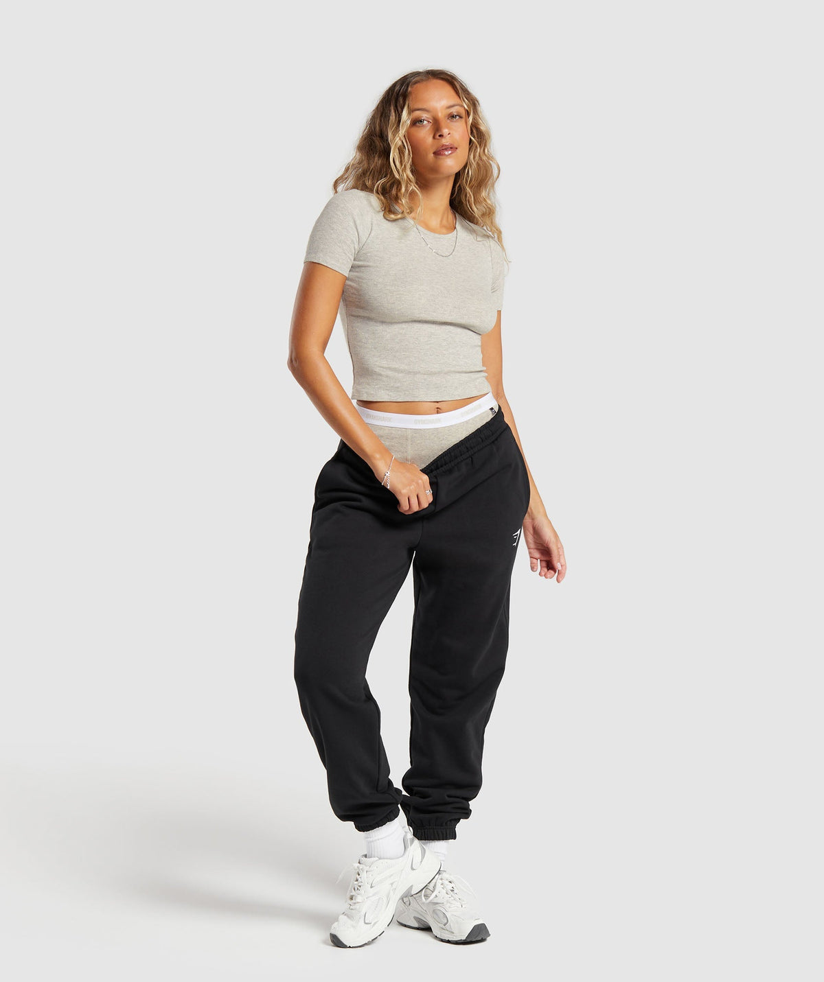gymshark-rib-t-shirt-stone-grey-marl-ss24